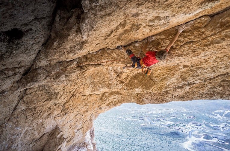 Letting go of expectations while hanging on to Big Man on Campus (13d), Hurricave, Southern Utah. pc: Carlos Romania Flores www.carlosromania.rocks